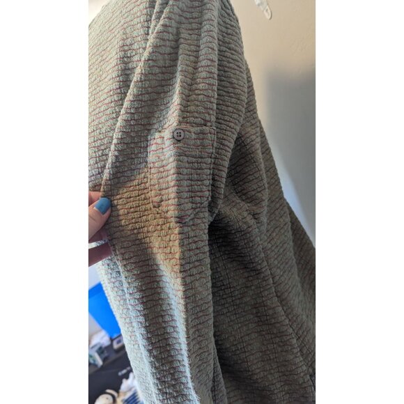 Woolrich Textured Long Sleeve Top Green/Red Stripes Large Outdoor - Picture 6 of 6